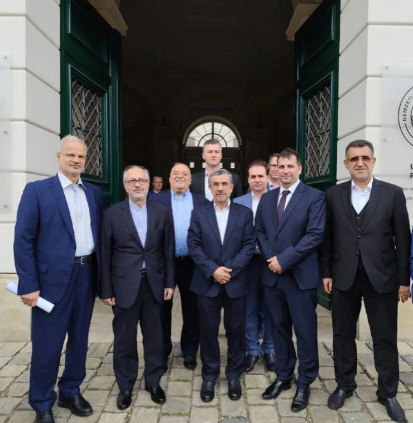 Outcry as Hungarian University Invites Iran’s Former President to Speak

