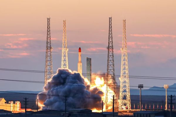 Iran says foreign GPS systems unsafe, eyes national satellite network