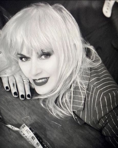 پم هاگ، طراح مد اسکاتلندی: از پایان دادن به سرکوب و خشونت علیه زنان ایران حمایت کنید