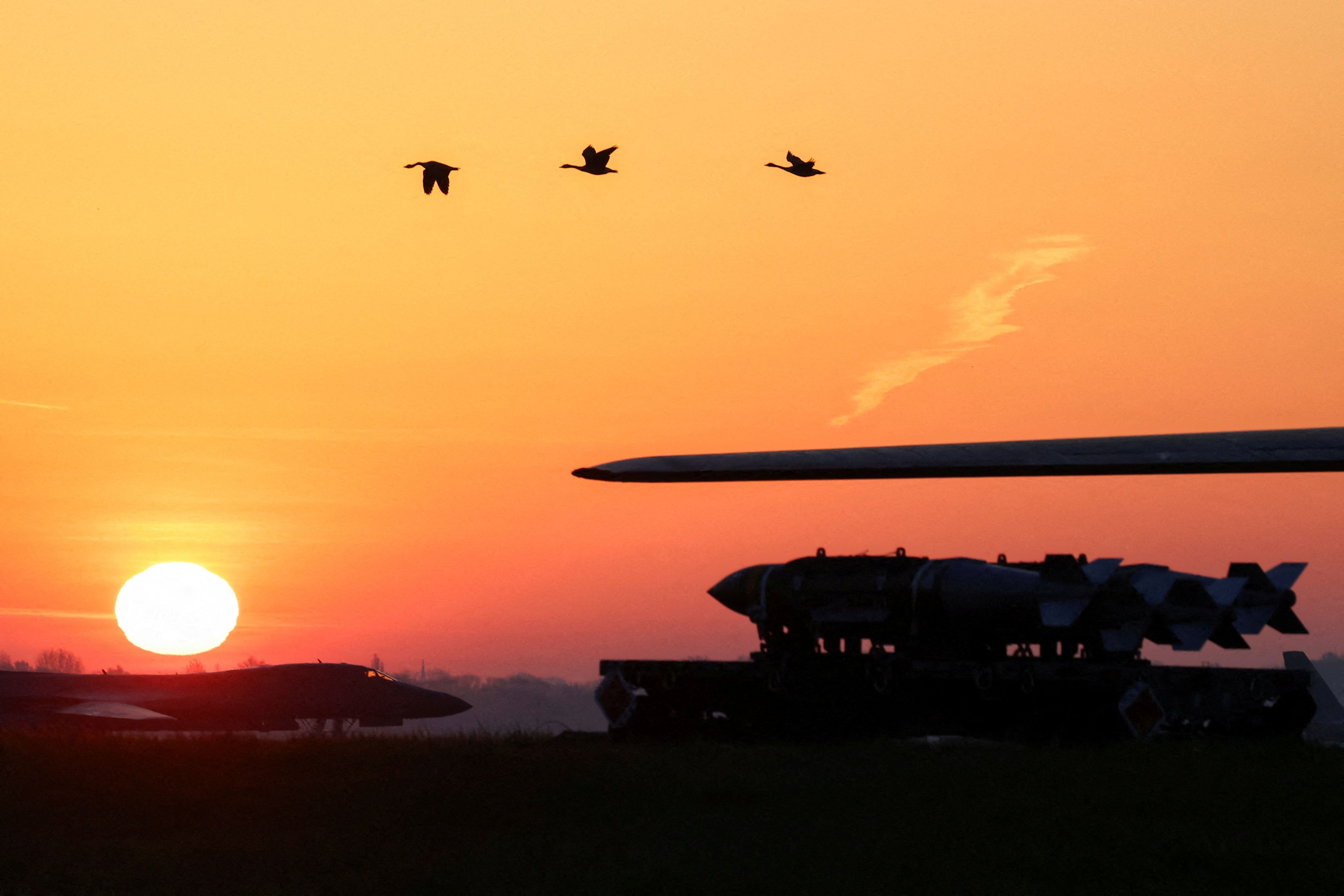 واکنش گسترده جهانی به آتشبس موقت در جنگ ایران؛ تنگه هرمز و دیپلماسی در کانون توجه