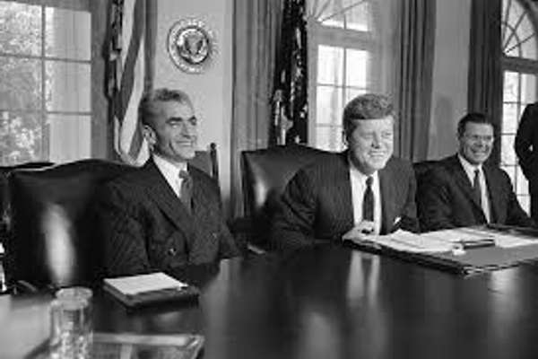 Iranian Court Orders US To Pay Over $1B For Supporting The Shah