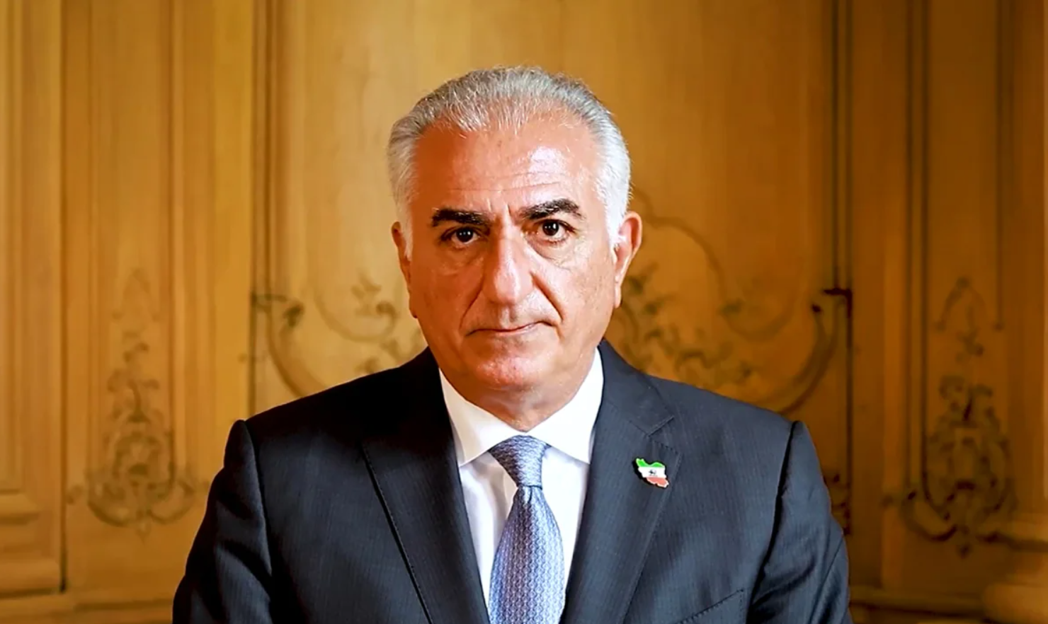 شاهزاده رضا پهلوی: همه شنبه و یک‌شنبه، ۲۰ و ۲۱ دی‌، از ساعت ۶ بعدازظهر به خیابان‌ها بیایید