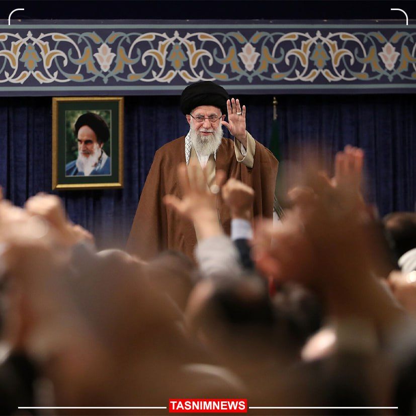 دفاع رهبر جمهوری اسلامی از نهادهای امنیتی با وجود ناکارآمدی در انفجارهای کرمان