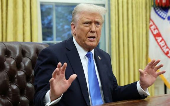 دونالد ترامپ: زلنسکی تا زمانی که از حمایت آمریکا برخوردار باشد، خواهان صلح نیست