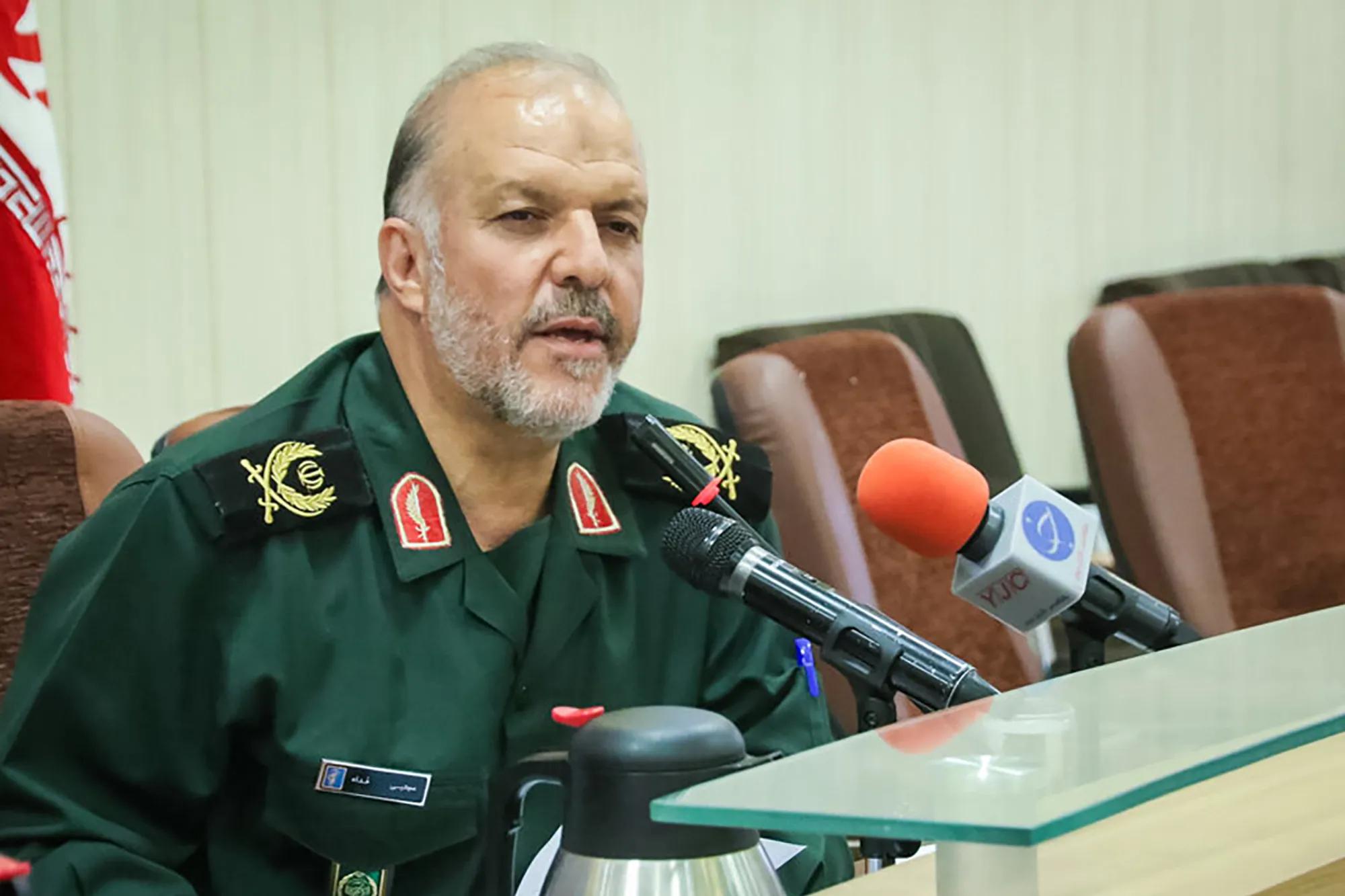 IRGC general warns public against siding with US