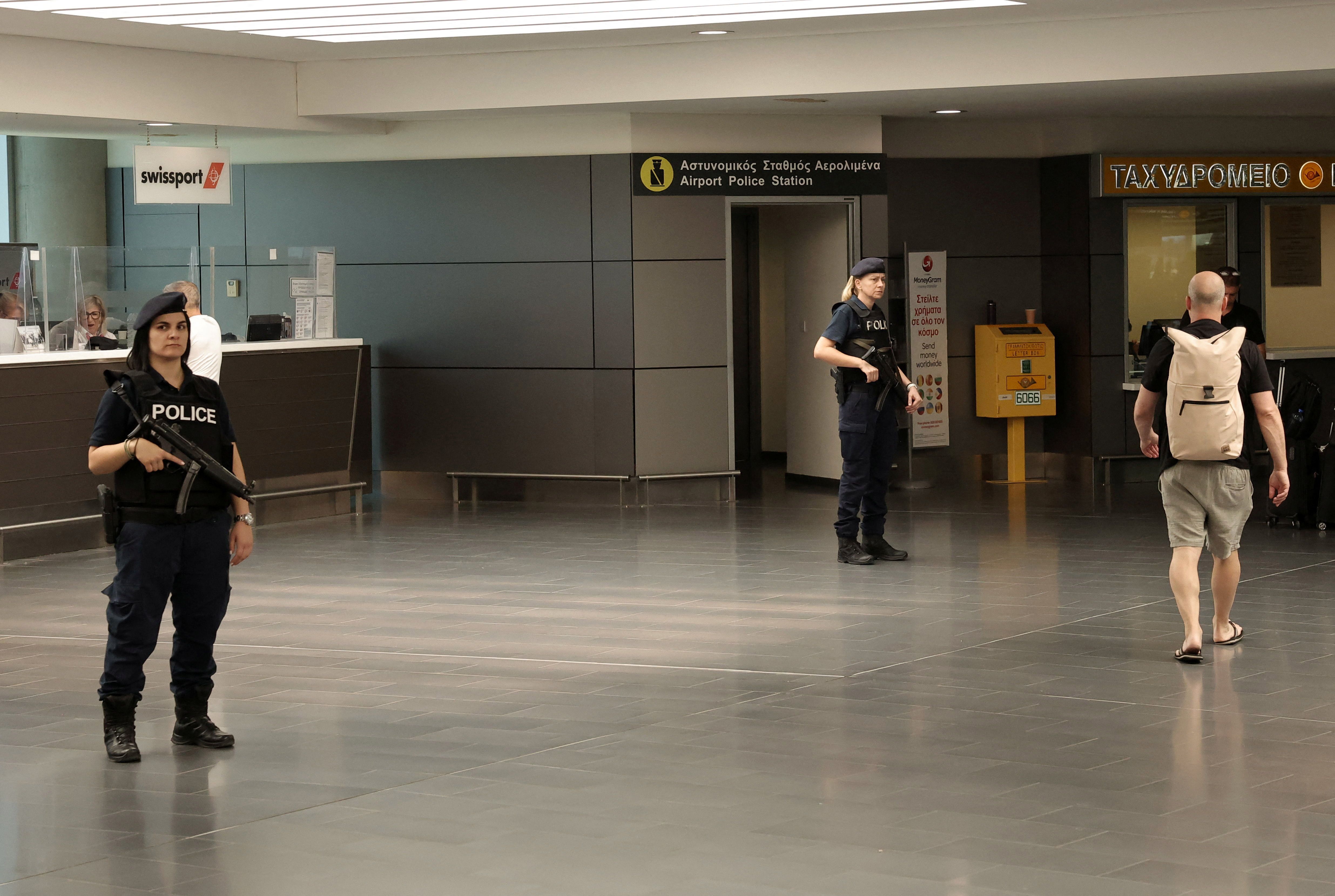 بازداشت یک شهروند آذربایجان در قبرس به ظن همکاری با سپاه پاسداران و طراحی حمله تروریستی