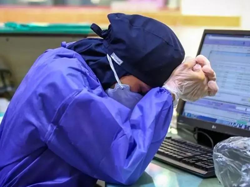 مسؤول صحي إيراني: عجز في عدد الممرضين بنحو 50 %.. والكوادر الطبية تتجه لدول الجوار