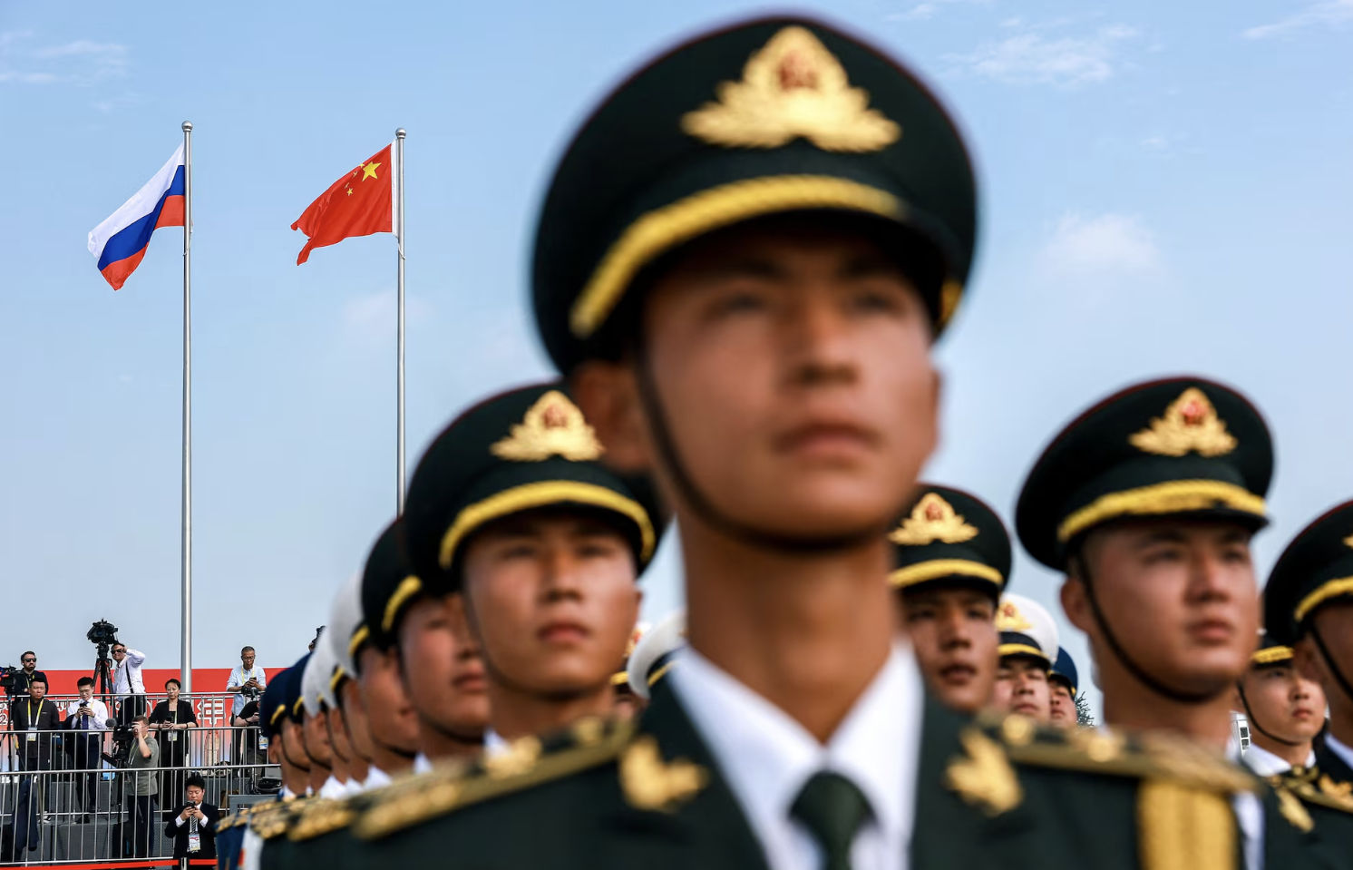 اجلاس شانگهای؛ صف‌آرایی چین، روسیه و هندوستان در برابر ایالات متحده