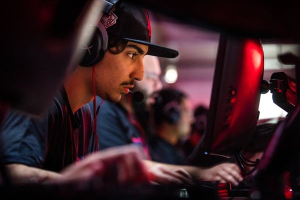 IRGC moves to tighten internet controls after protest crackdown