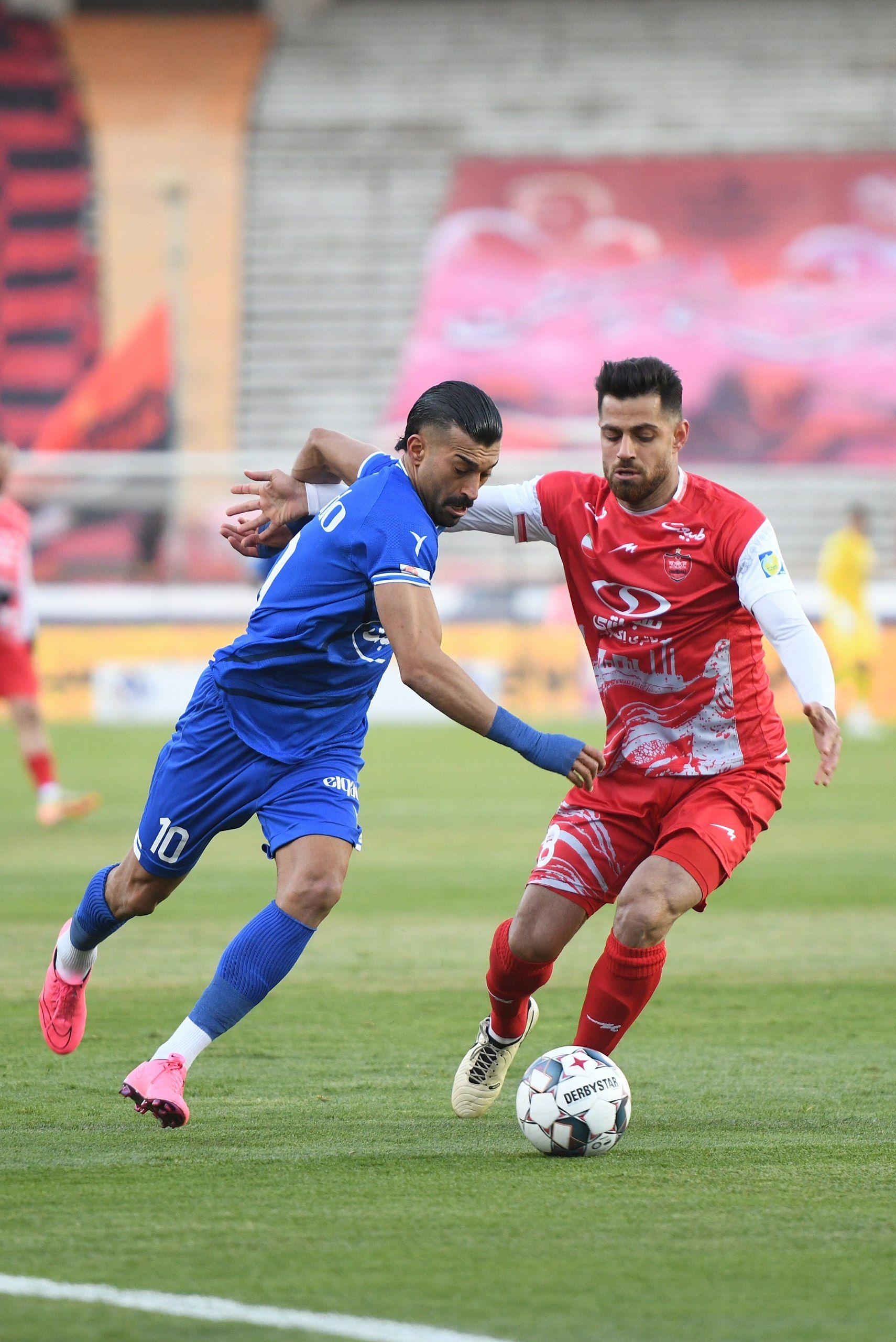 پرسپولیس انتخاب کرد؛ دربی ۱۰۶ تهران در اراک برگزار می‌شود