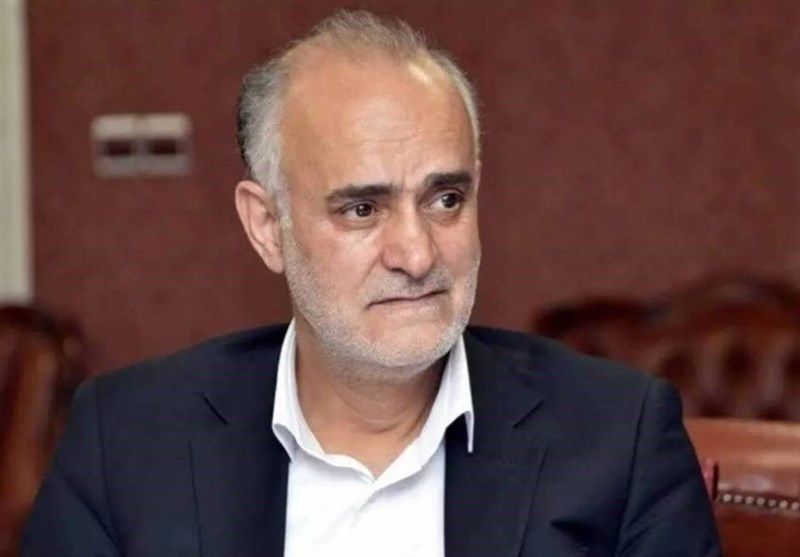 مهدی محمدنبی خطاب به امیر عابدینی: رای ندارد و بهتر است از انتخابات کناره‌گیری کند