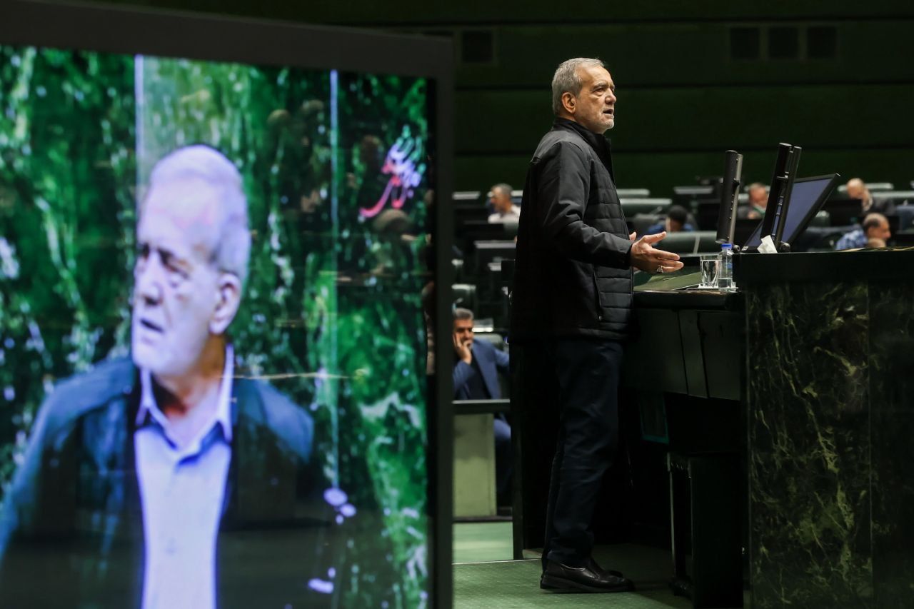 مسعود پزشکیان: طبق گفته خامنه‌ای با آمریکا مذاکره نمی‌کنیم، تمام