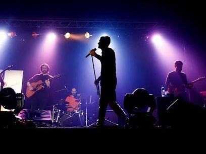 وزیر ارشاد: مراکز فرهنگی، هنری، کنسرتها و تئاترها از اول آذر بازگشایی میشوند