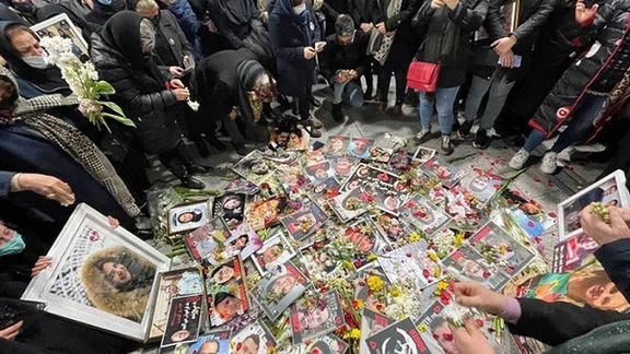 فراخوان انجمن خانوادههای جانباختگان هواپیمای اوکراینی: بر هر مزاری شاخهگلی خواهیم گذاشت