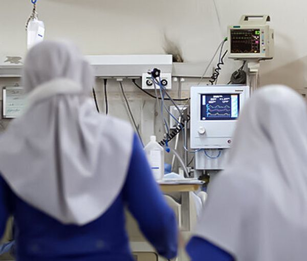 زيادة عدد ضحايا "الكحوليات المغشوشة" في إيران.. وبرلماني يحذر من عواقب "حظر" الكحول