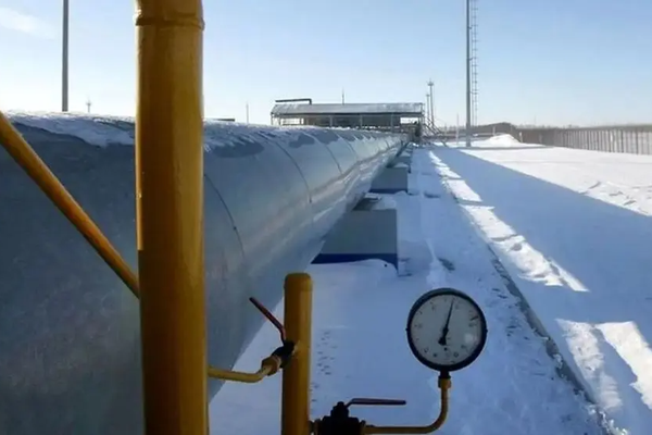 Gas shortage shuts schools, government offices across Iran