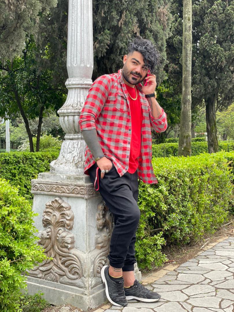 وکیل سامان یاسین، رپر زندانی: موکلم بیمار است و از آزادی‌اش جلوگیری می‌کنند