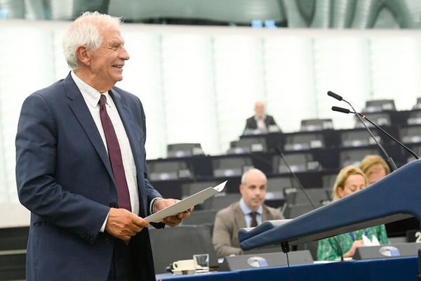 Borrell's Failing Diplomacy: EU's Troubled Relationship With Iran