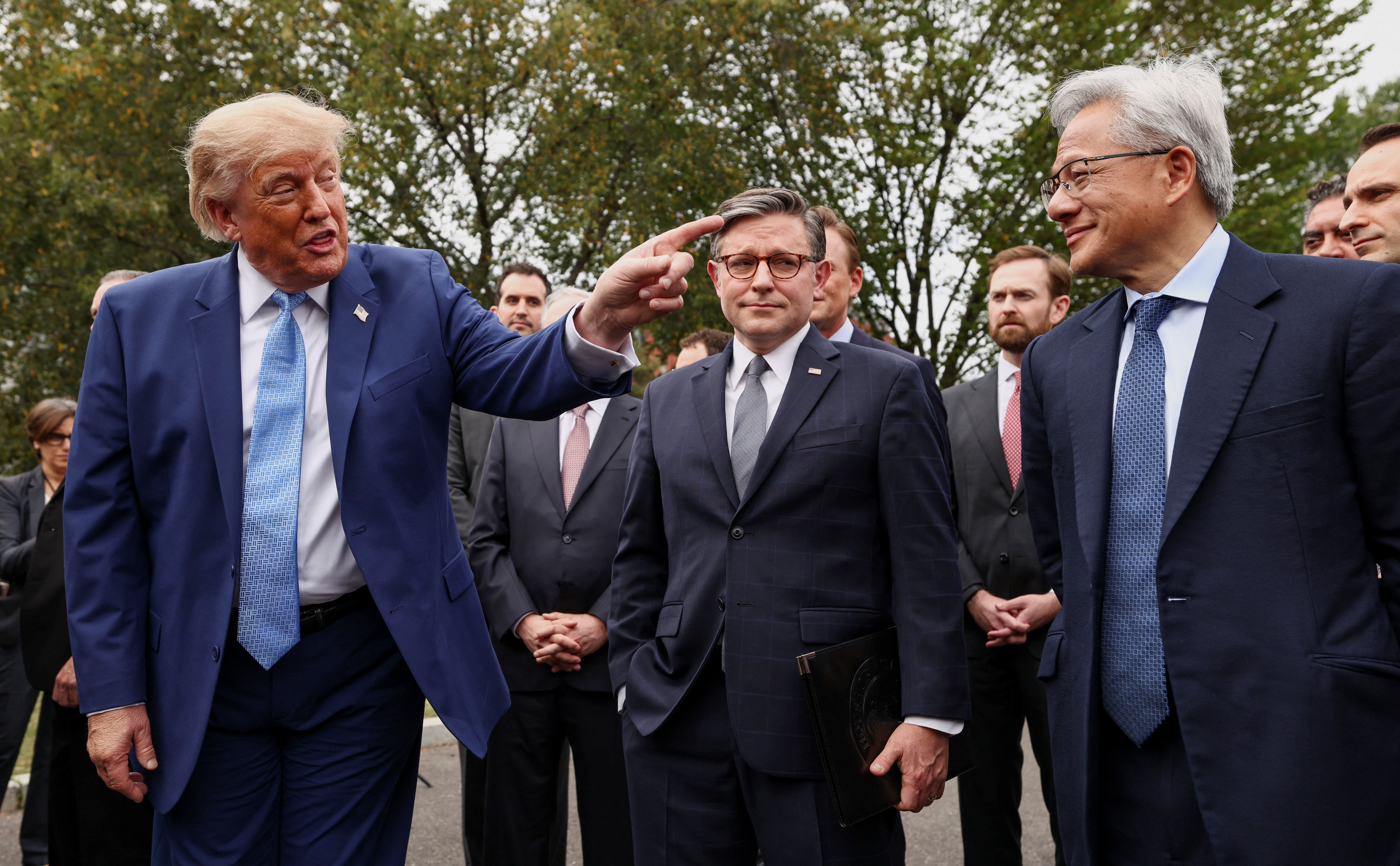 ترامپ درباره ایران: هنوز نمی‌دانم قرار است تسلیم شوند یا نه