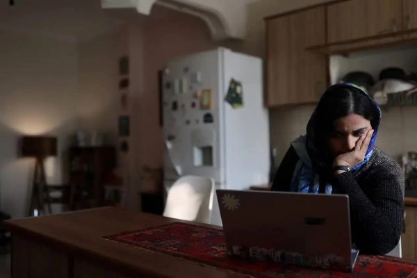 نتبلاکس: همزمان با اعدامها، قطع اینترنت در ایران از ۱۳۲۰ ساعت گذشت