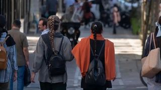 مد و فشن به مثابه ابزار مبارزه و ابراز هویت زنان در ایران