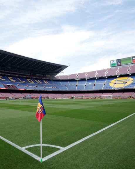 رادیو کاتالونیا از فرصت یوفا به بارسلونا برای انتخاب ورزشگاه خانگی در لیگ قهرمانان خبر داد