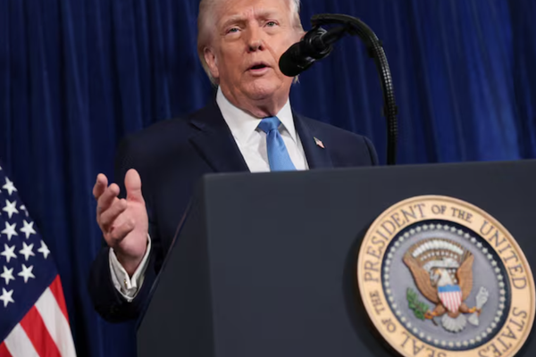 گزارشها: ترامپ بررسی حمایت از شبهنظامیان برای سرنگونی حکومت ایران را آغاز کرده است