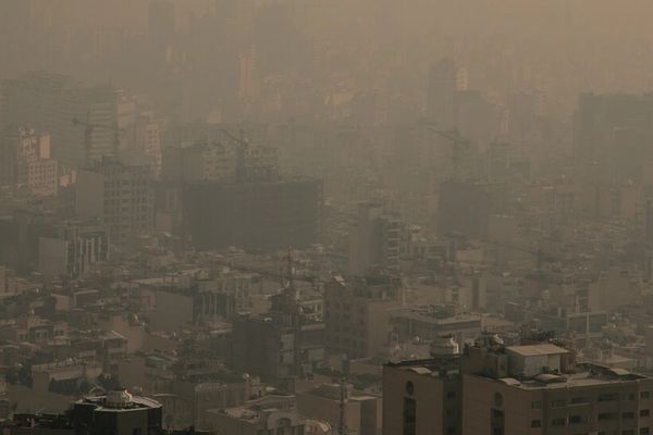 الأرصاد في طهران: جودة الهواء قد تصل لمستويات "خطيرة جدًا"