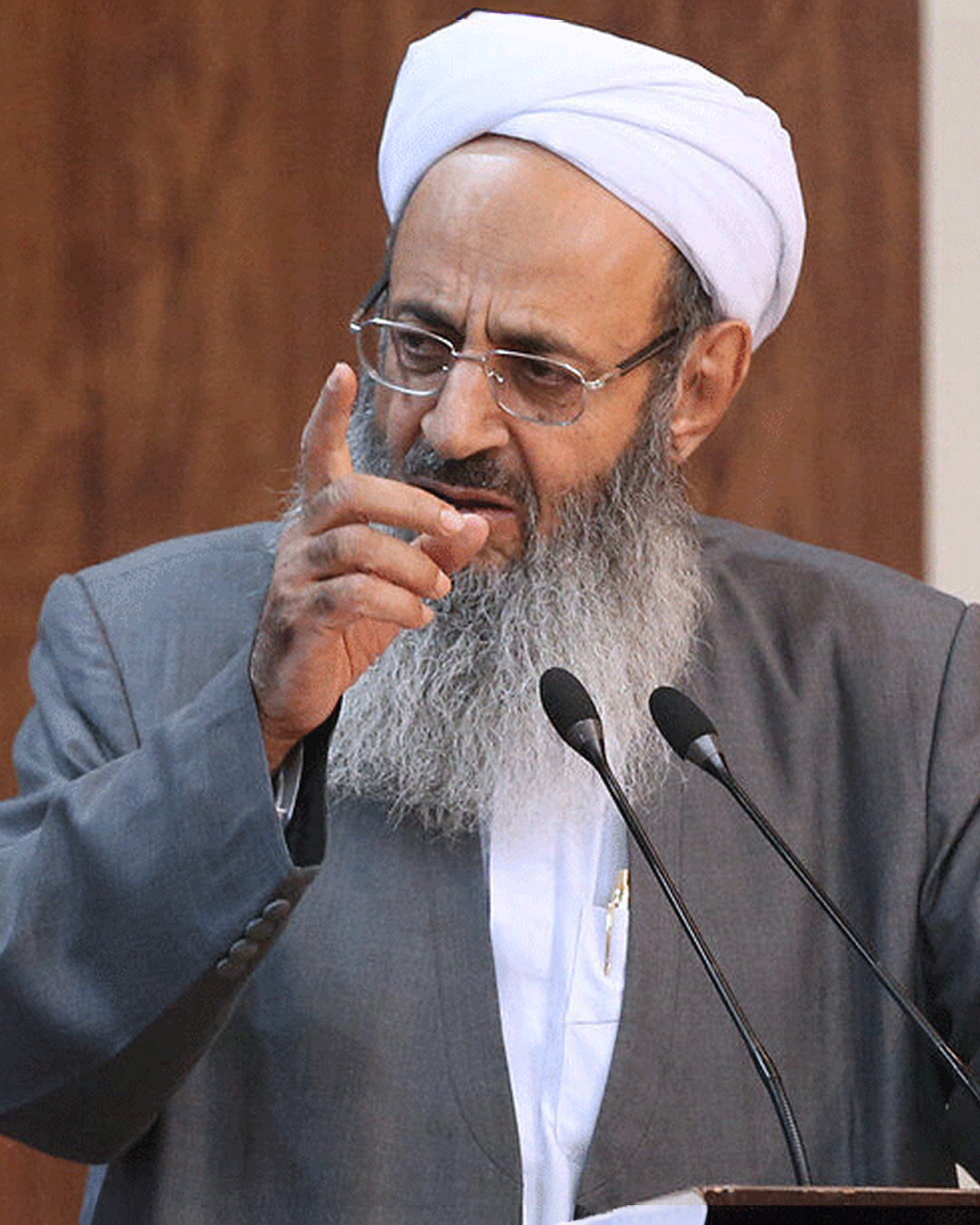 إمام أهل السُّنة في إيران‌: الظروف المعيشة القاسية والانسداد القائم سبب اندلاع الاحتجاجات