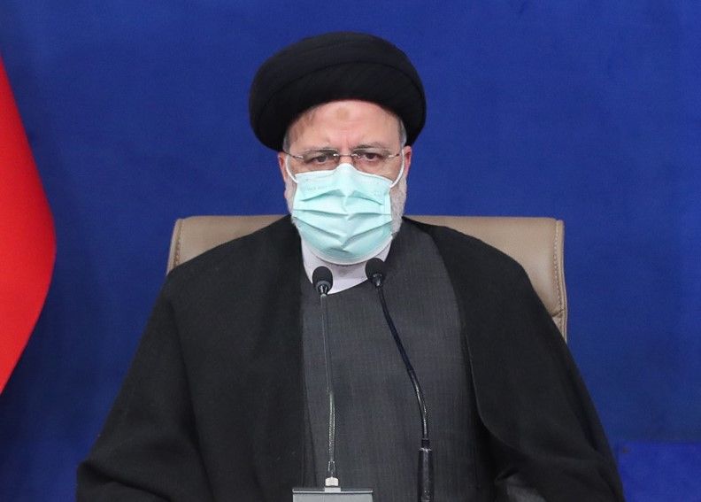 پس از اختلال وسیع در اینترنت ایران، یک نماینده مجلس نقش دولت در اختلال‌آفرینی را تأیید کرد