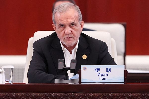 پزشکیان در سفر به چین: مامور پیگیری تاکیدات خامنهای در مورد چین هستم