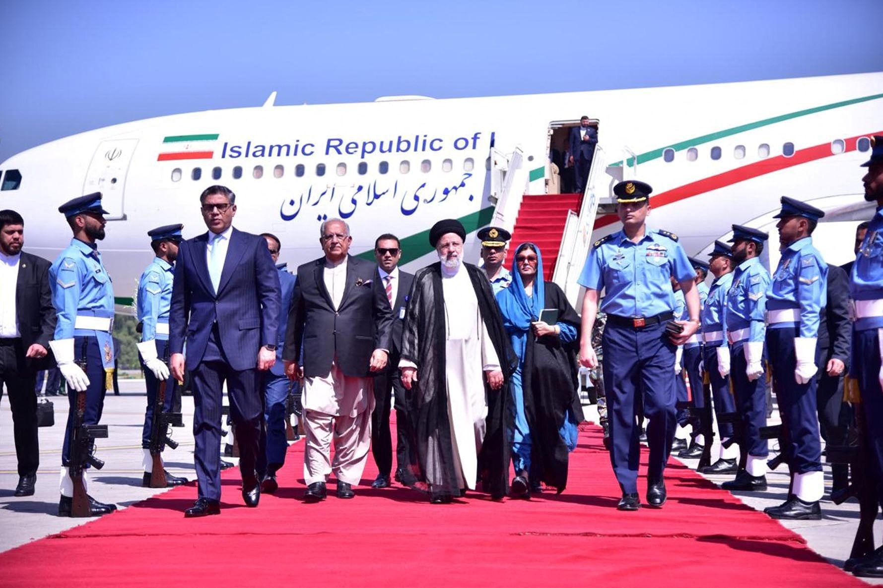 Iranian President Arrives In Pakistan To Mend Ties