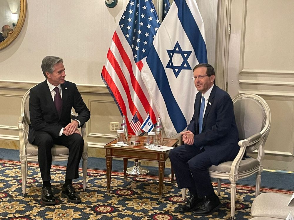 وزیر خارجه آمریکا: مانند اسرائیل در برابر فعالیت‌های خطرناک ایران ایستاده‌ایم