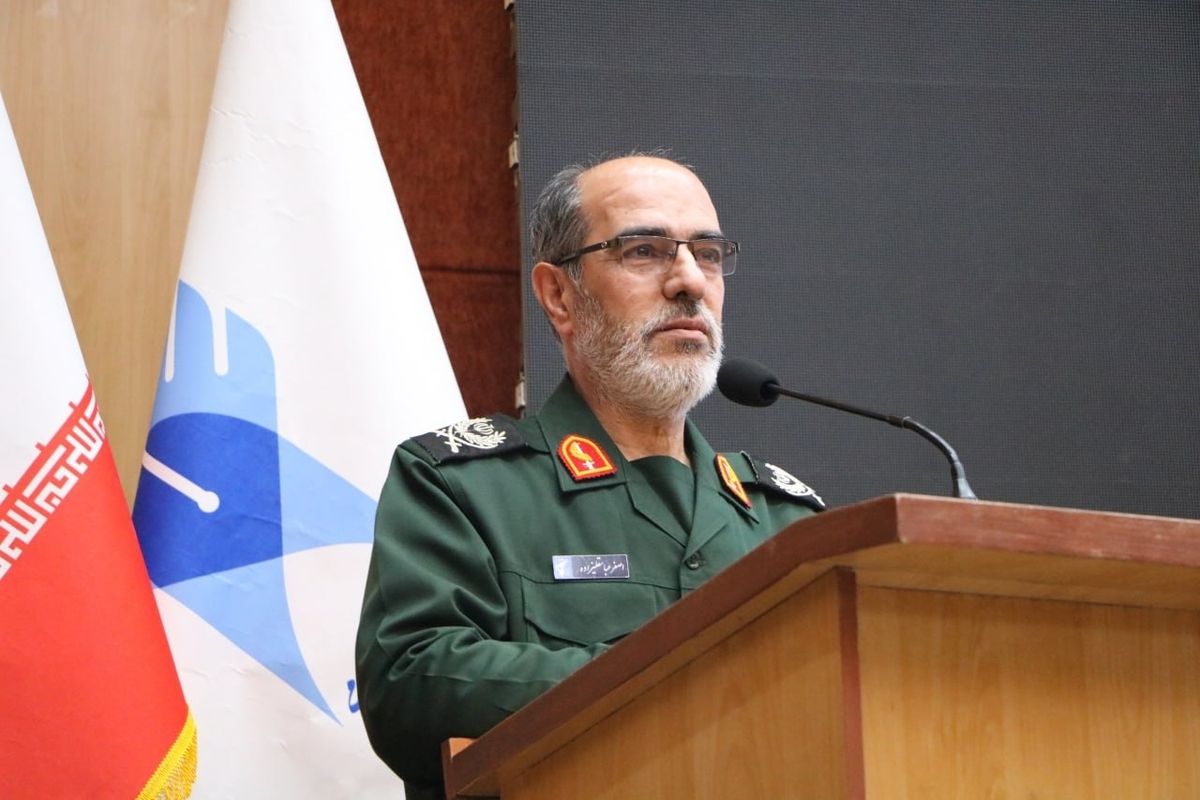 قائد بالحرس الثوري: قوة إيران مضمونة بطاعة خامنئي
