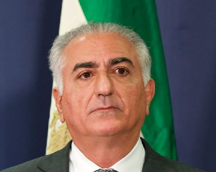 شاهزاده رضا پهلوی: آنکه مردم بیدفاع را میکشد پاسدار خامنهای کودککش است