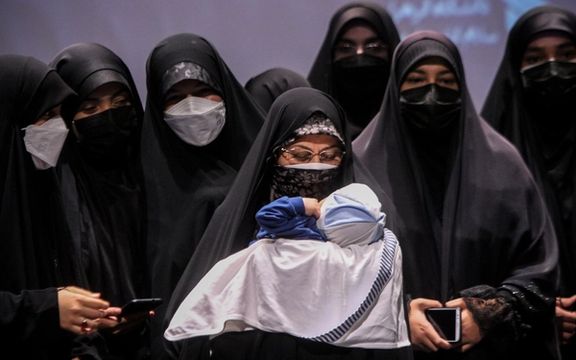 معاون رئیسی در امور زنان: دهه شصتیها هنوز در سن بارداری و یک فرصت برای جامعه هستند