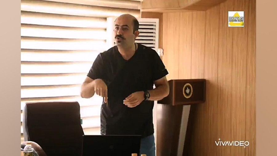 محرومیت آنالیزور مرد تیم فوتبال زنان تام اصفهان به دلیل حضور در رختکن