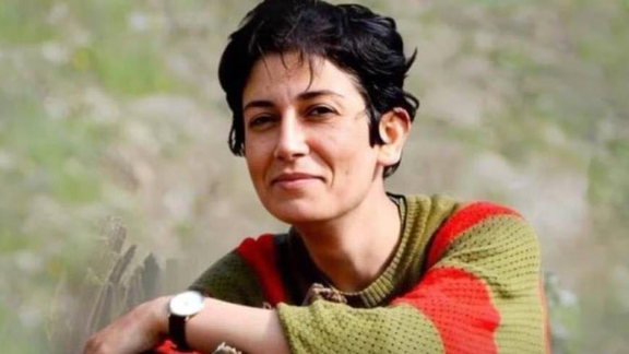 المحكمة العليا في إيران ترفض مجددًا طلب إعادة محاكمة سجينة سياسية محكوم عليها بالإعدام