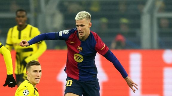 مخمصه با فروش صندلیهای VIP تمام نشد؛ لالیگا مجوز بازی اولمو و ویکتور را به بارسلونا نداد