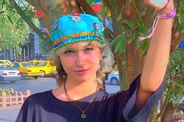Iranian Protester’s Lawyers Resign As Court Refuses A Meeting With Defendant