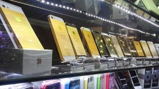 Iran Spent $9 Billion On Cellphone Imports In 33 Months