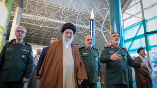 سیاست هستهای خامنهای: مذاکره آشکار، بمب پنهان