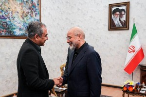 همزمان با تلاش پاکستان برای میانجیگری، ترامپ بر گرفتن اورانیوم غنیشده ایران تاکید کرد