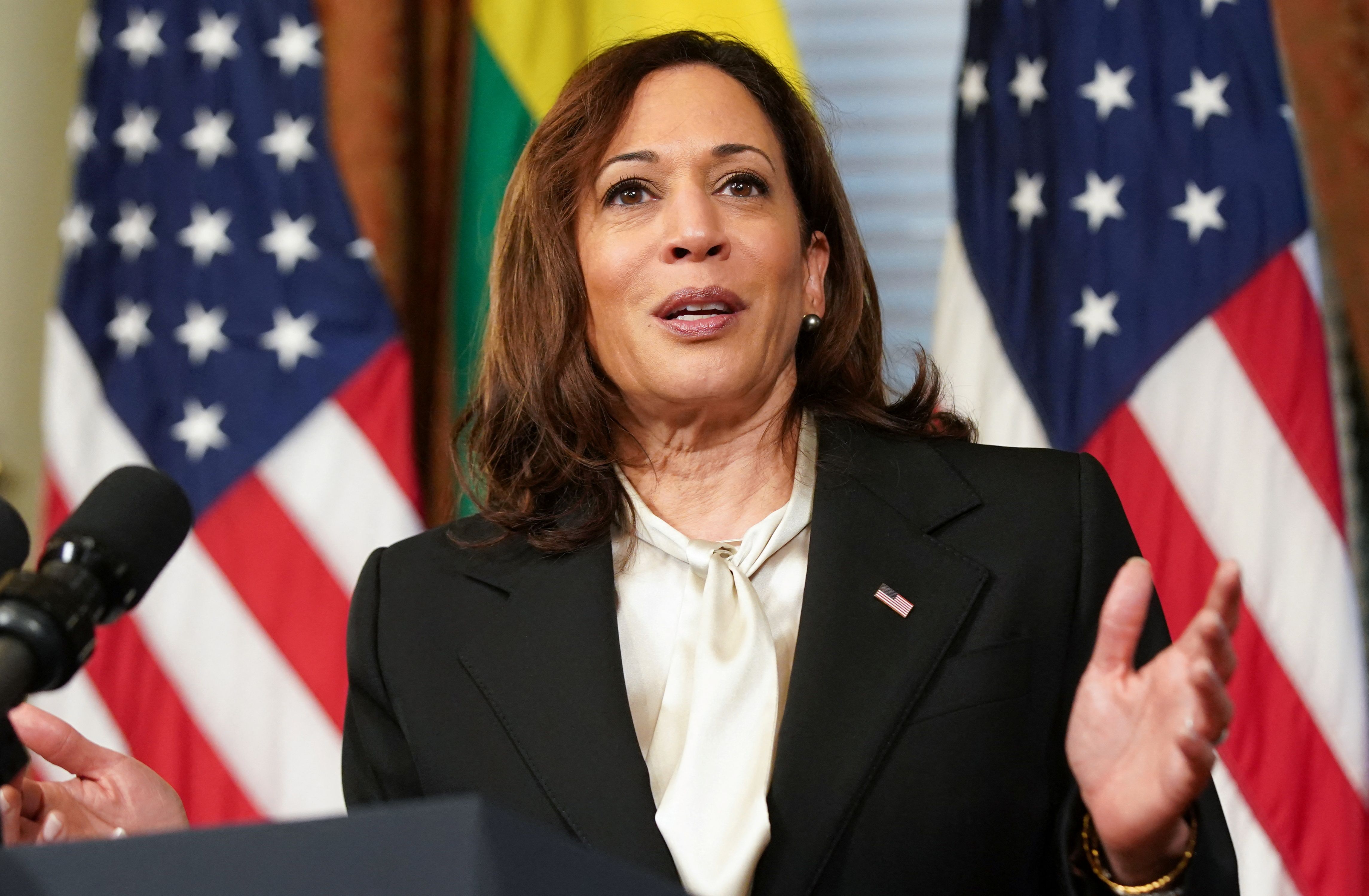 US VP Calls Courage Of Iranian Women 'Inspirational'