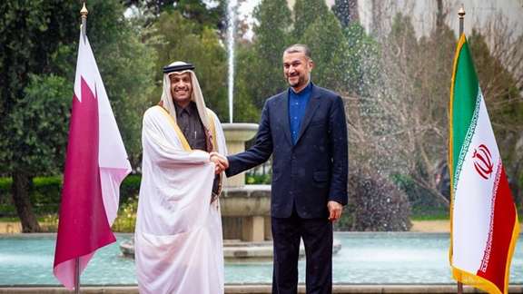 Qatari and Iranian foreign ministers meet in Tehran