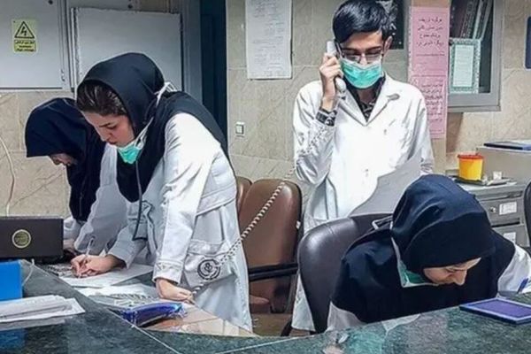 'Hospitals are no longer safe': doctors warn of medical repression in Iran
