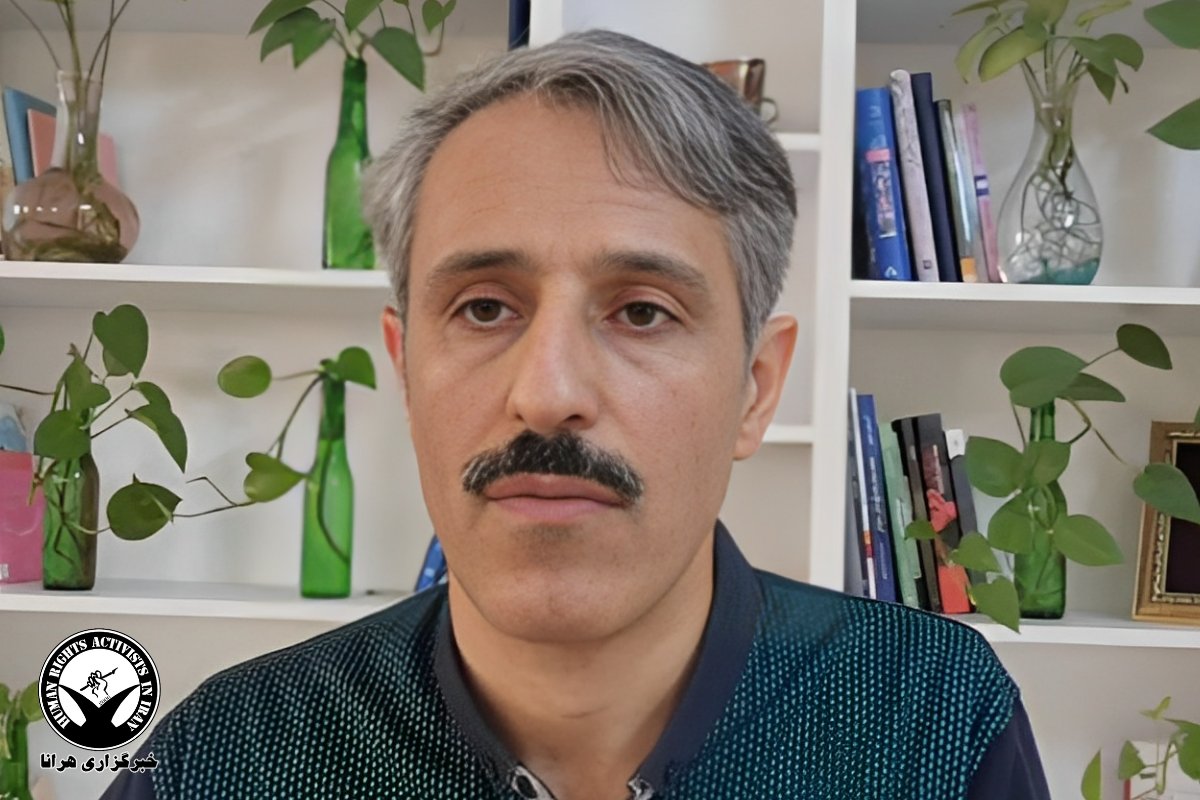 Banned Iranian Academic Calls On Khamenei To Hold National Referendum