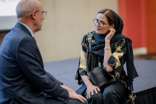 تصاویر دیدار مستقیم معاون سازمان استاندارد ایران و نماینده اسرائیل منتشر شد