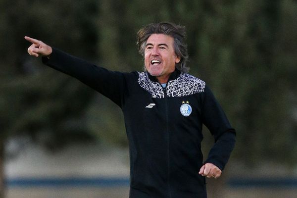 ریکاردو ساپینتو: وریا غفوری از من خواست فرصت بدهم و به استقلال برگردد، او یک افسانه است
