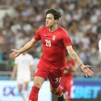 اخراج از تیم ملی و توقیف اموال؛ سردار آزمون پای مردم ایران ایستاد